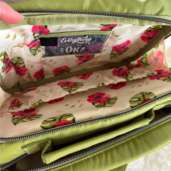 EUC Lug Bebop crossbody bag (purse, Grass Green/Aloha Sand) - Picture 5 of 12